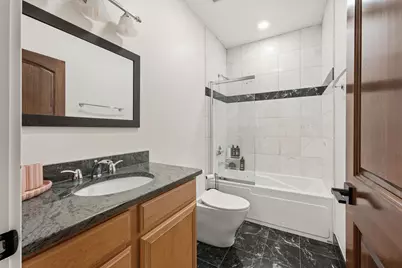 4621 Lilac Avenue, Glenview, IL 60025 - Photo 25