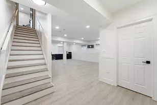 4621 Lilac Ave, Glenview, IL 60025 - Photo 29