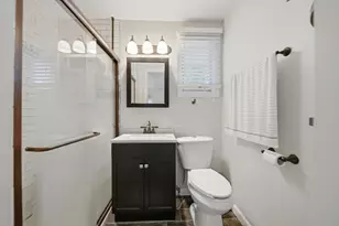 707 E 19th St, Sterling, IL 61081 - Photo 11