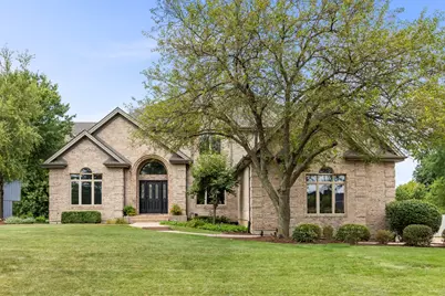 303 Cardinal Drive, Bloomingdale, IL 60108 - Photo 1