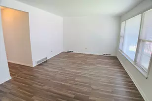3451 W 38th St, Chicago, IL 60632 - Photo 5
