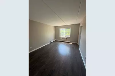 281 Shorewood Drive #21GA, Glendale Heights, IL 60139 - Photo 9