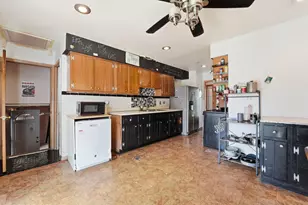 15342 Dobson Ave, South Holland, IL 60473 - Photo 11