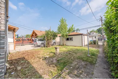 5022 W Schubert Avenue, Chicago, IL 60639 - Photo 13