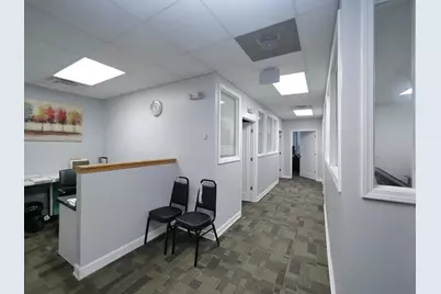 7300 N Cicero Avenue N, Lincolnwood, IL 60712 - Photo 35