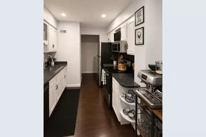 1302 E Washington Street #B1, Des Plaines, IL 60016 - Photo 7