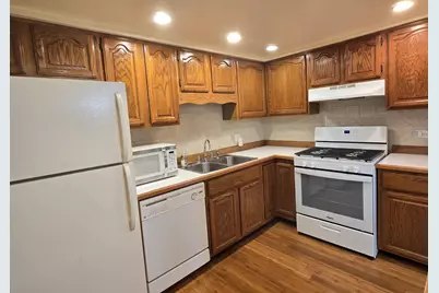 1365 Ashland Avenue #204, Des Plaines, IL 60016 - Photo 9