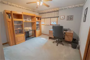 10524 S Michael Dr, Palos Hills, IL 60465 - Photo 15