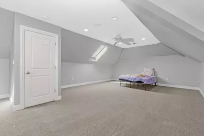 9340 S Clifton Park Avenue, Evergreen Park, IL 60805 - Photo 17