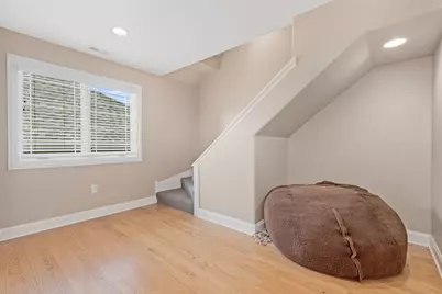9340 S Clifton Park Avenue, Evergreen Park, IL 60805 - Photo 13