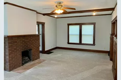 404 E McKenney Street, Dixon, IL 61021 - Photo 7