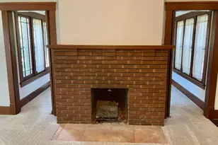 404 E McKenney St, Dixon, IL 61021 - Photo 9