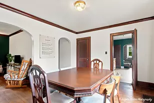 824 Washington St, Woodstock, IL 60098 - Photo 9