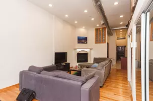544 N Wells St, Chicago, IL 60654 - Photo 11