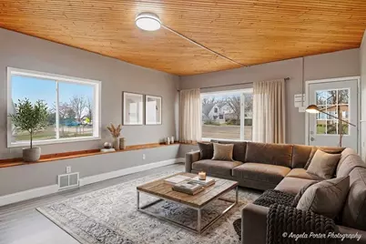 320 E Washington Street, Round Lake Park, IL 60073 - Photo 5