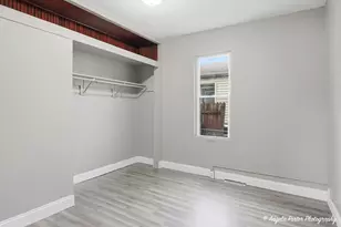 320 E Washington St, Round Lake Park, IL 60073 - Photo 15