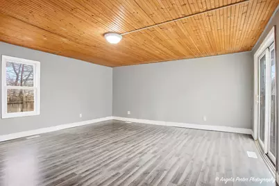 320 E Washington Street, Round Lake Park, IL 60073 - Photo 25