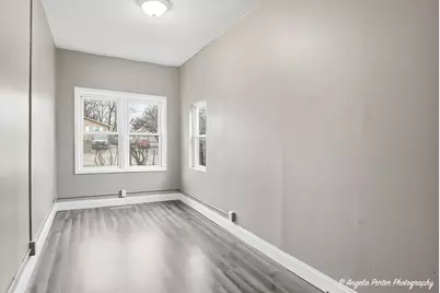 320 E Washington Street, Round Lake Park, IL 60073 - Photo 11