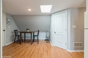3575 N Milwaukee Ave, Chicago, IL 60641 - Photo 9