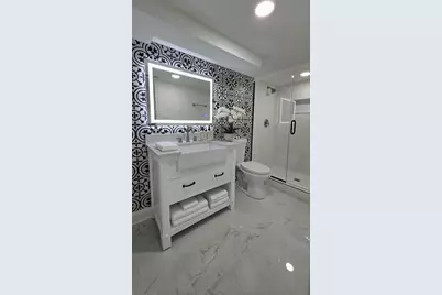 6311 N Kedvale Avenue, Chicago, IL 60646 - Photo 17
