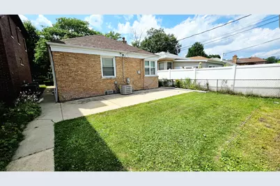 6311 N Kedvale Avenue, Chicago, IL 60646 - Photo 25