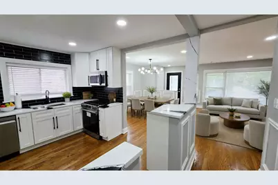 6311 N Kedvale Avenue, Chicago, IL 60646 - Photo 9