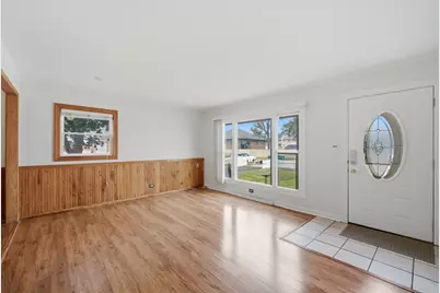 4847 W 84th Place, Burbank, IL 60459 - Photo 5