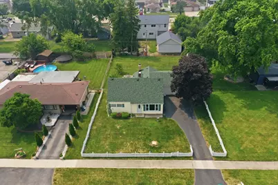4847 W 84th Place, Burbank, IL 60459 - Photo 17