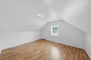 4847 W 84th Pl, Burbank, IL 60459 - Photo 15