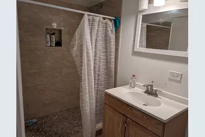 8128 S Coles Avenue, Chicago, IL 60617 - Photo 5
