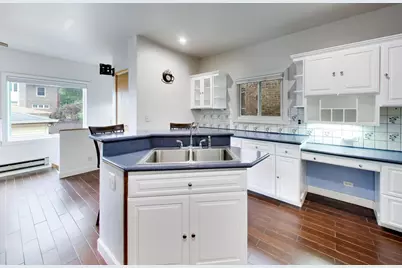 705 S Humphrey Avenue, Oak Park, IL 60304 - Photo 9