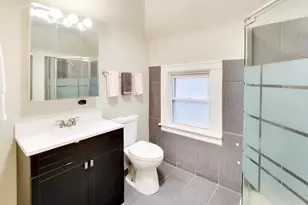 705 S Humphrey Ave, Oak Park, IL 60304 - Photo 21