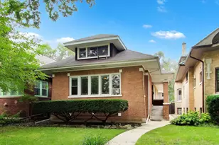 705 S Humphrey Ave, Oak Park, IL 60304 - Photo 1