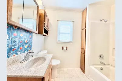 415 E 12th Street, Streator, IL 61364 - Photo 7