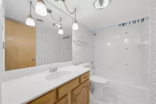 1025 S Fernandez Ave, Arlington Heights, IL 60005 - Photo 9