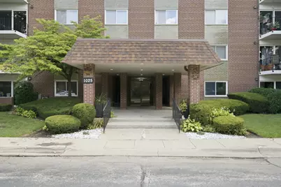 1025 S Fernandez Avenue #2B, Arlington Heights, IL 60005 - Photo 3