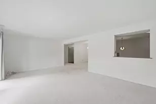 1025 S Fernandez Ave, Arlington Heights, IL 60005 - Photo 5