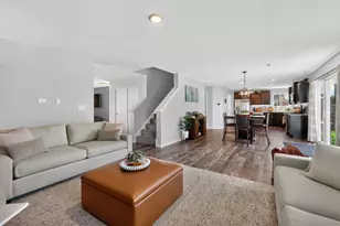 162 Hibiscus Ln, Elgin, IL 60124 - Photo 9
