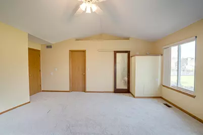1411 Burnett Drive, Aurora, IL 60502 - Photo 23