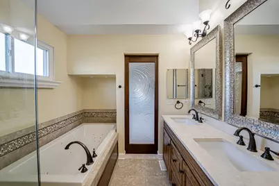 1411 Burnett Drive, Aurora, IL 60502 - Photo 25