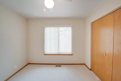 1411 Burnett Drive, Aurora, IL 60502 - Photo 17