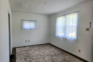 404 Morton Ave, Aurora, IL 60506 - Photo 3