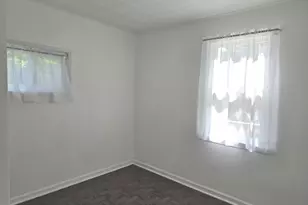 404 Morton Ave, Aurora, IL 60506 - Photo 7