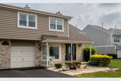 1900 Wisteria Court #6, Naperville, IL 60565 - Photo 3