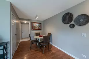 1900 Wisteria Ct, Naperville, IL 60565 - Photo 7
