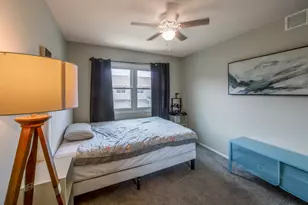 1900 Wisteria Ct, Naperville, IL 60565 - Photo 15