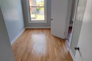 4557 S Wabash Ave, Chicago, IL 60653 - Photo 9