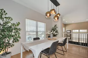 6127 Riverbend Pl, Lisle, IL 60532 - Photo 9