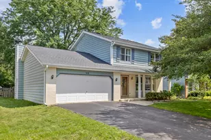 616 Blue Spruce Ln, Mundelein, IL 60060 - Photo 1