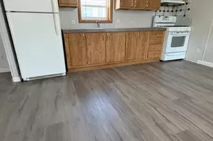 716 Treeview Ln, Round Lake Park, IL 60073 - Photo 3